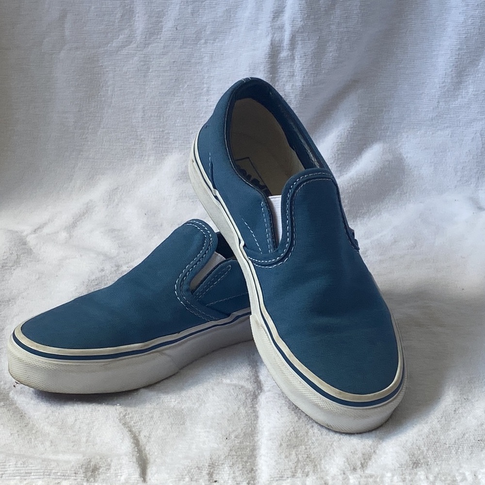Vans slip ons